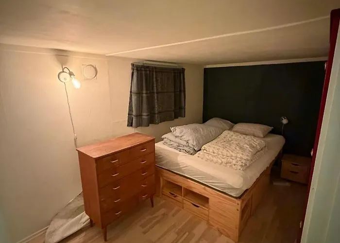 Apartamento Cozy Little Yellow House *